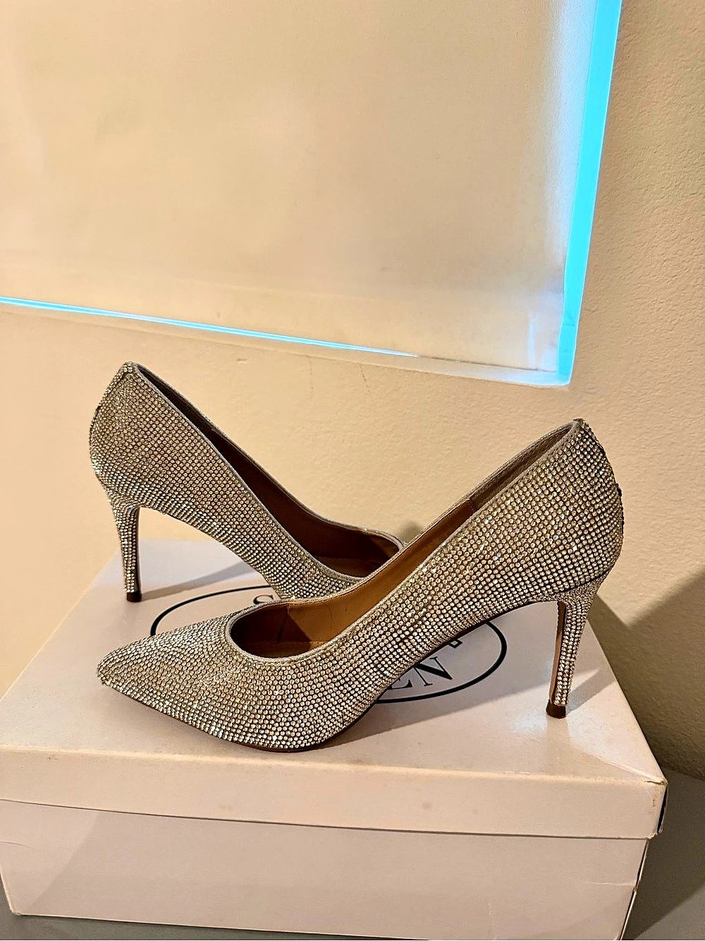 Steve Madden Vala Rhinestone Pumps Gold US 7